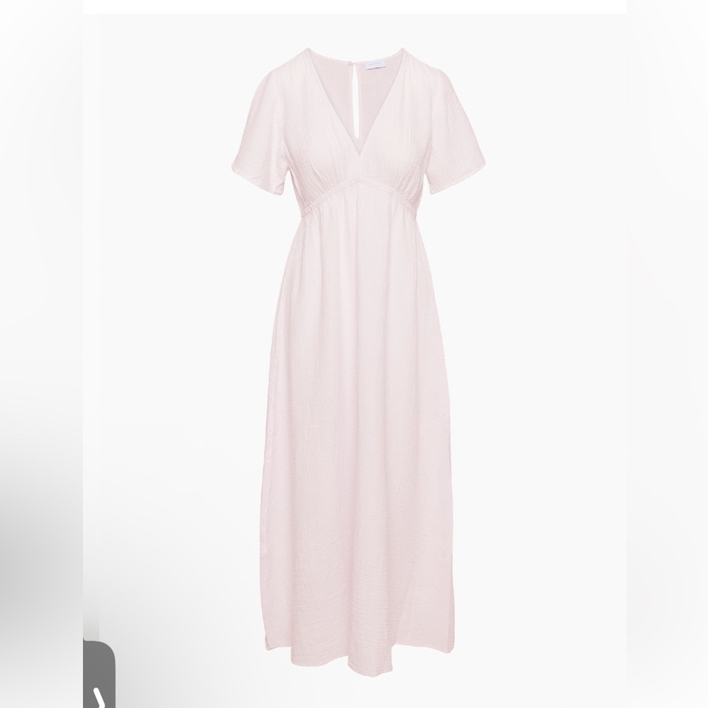 Aritzia little moon valletta dress in sugarplum lilac (light purple)